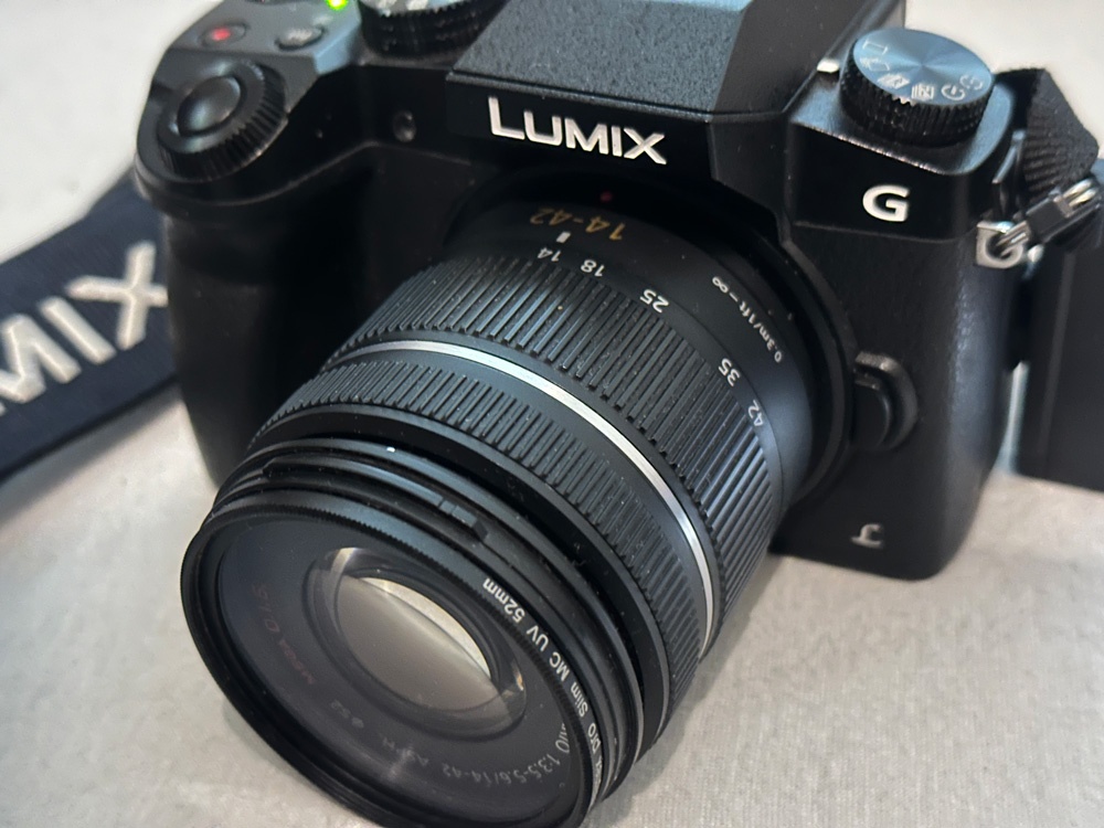 Panasonic Lumix DMC-G70 + objektív a príslušenstvo, 4k - 3