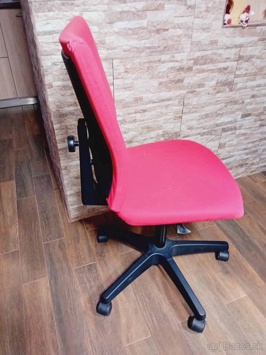 Kancelárska stolička - 3