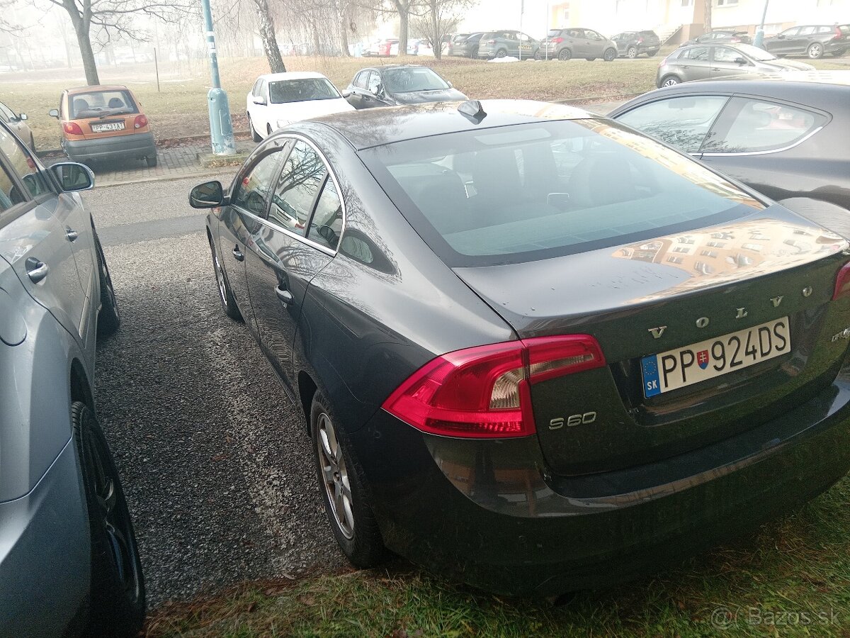 Predám Volvo S60 - 3