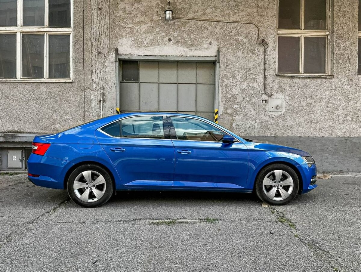 Škoda Superb 2.0 TDI SCR Style DSG - 3