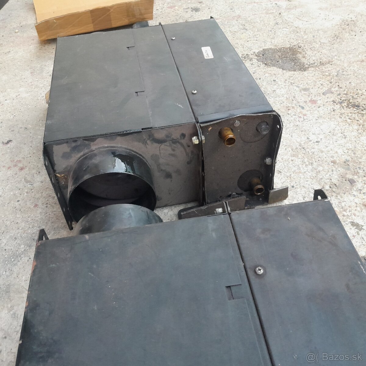 Radiátor kúrenia s motorčekom. - 3