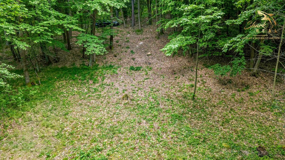 Pozemok v lone prírody s potôčikom– ideálny pre vašu vysníva - 3