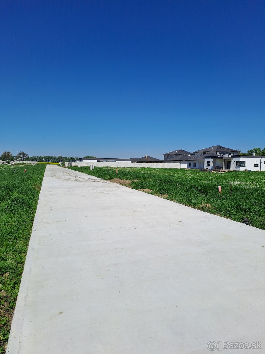 Stavebný pozemok na novej ulici – Kráľov Brod - 3