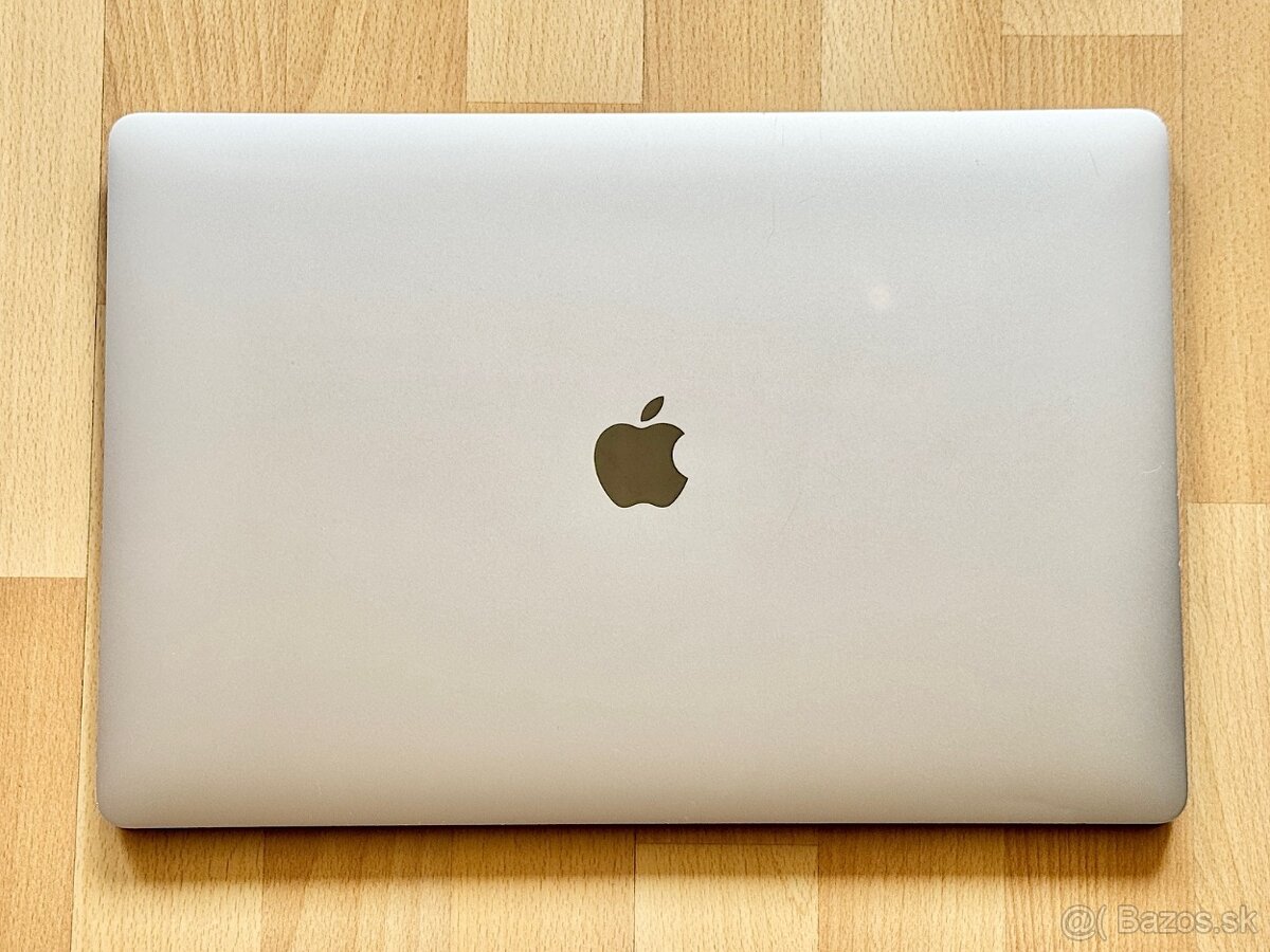MacBook Pro 16" i7-2.6GHz/16GB/512GB, Výdrž batérie 6 hod. - 3