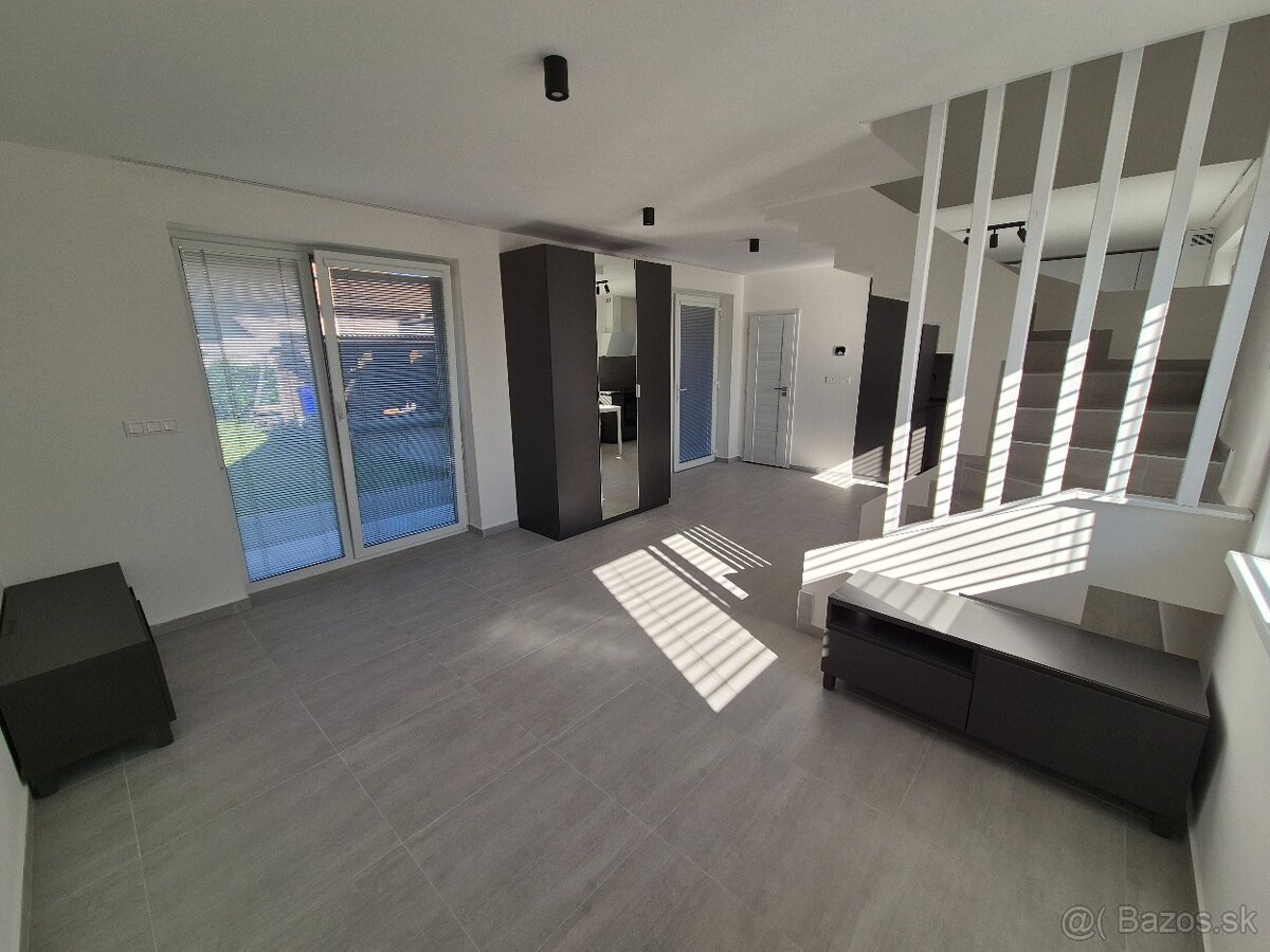 Mestské bývanie na prenájom v Trenčíne - 3