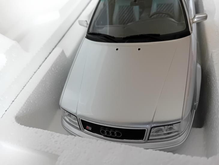 Audi S4 (S6) C4 4,2 V8 - 3