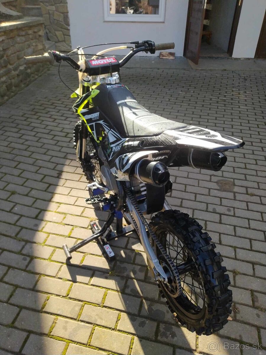 Pitbike yx140 - 3