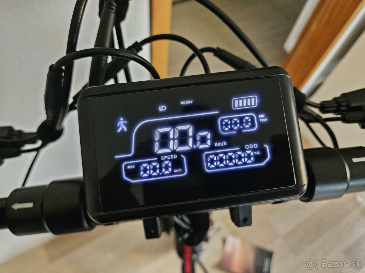 Predam uplne novu elektrokolobezku iScooter T4 model 2025 - 3