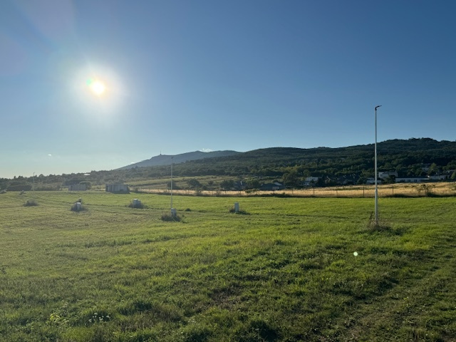 Predám stavebný pozemok 673 m2 v obci Štitáre - 3