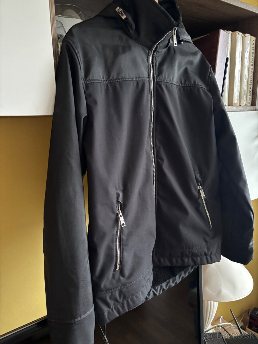 Bunda Prada OGZ 44 veľkosť M - 3