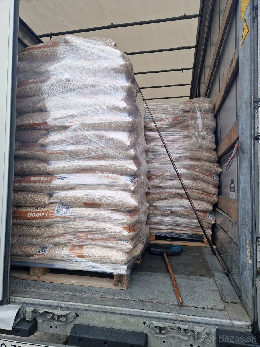 Predám drevené pelety ENplus A1 – čisté a úsporné - 3