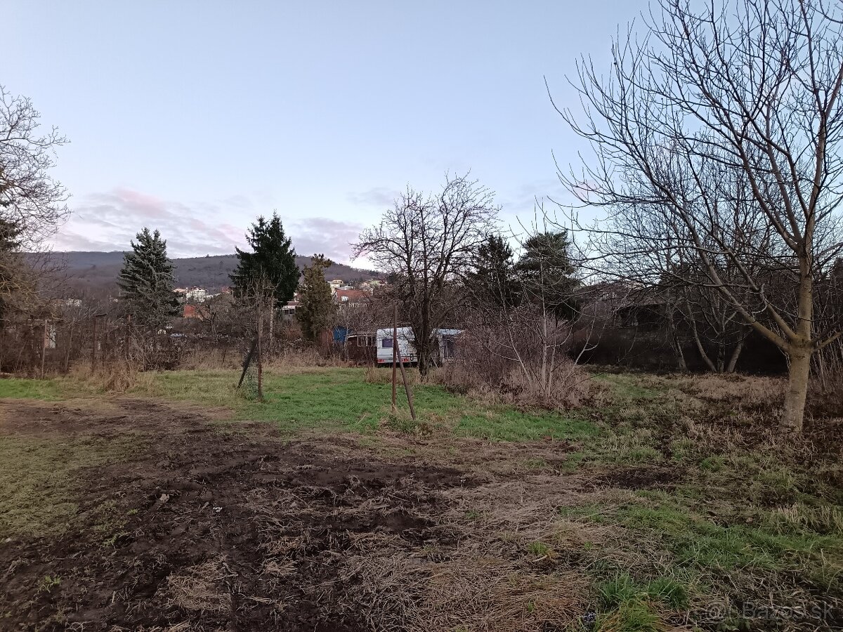 Predaj pozemok 9 árov Nitra Zobor - 3