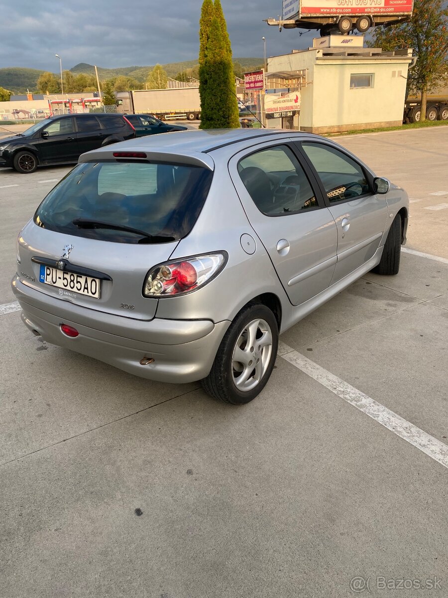 Peugeot 206 - 3