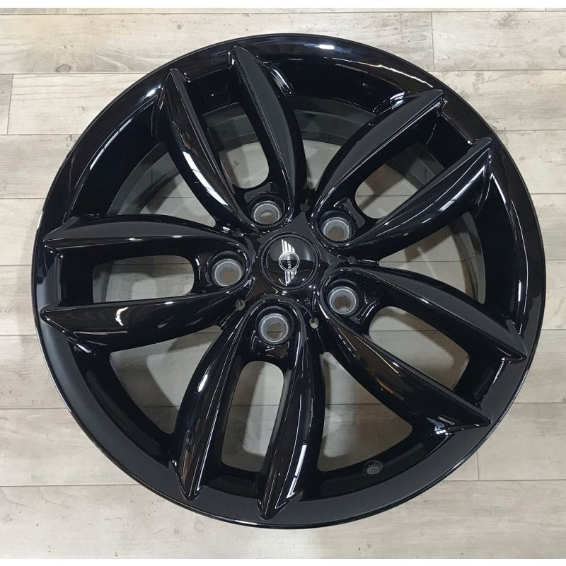 Predám zimnú sadu MINI 5x120 R17 čierna - 3