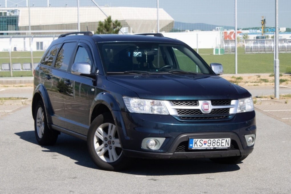 Fiat Freemont z roku 2014 - 3