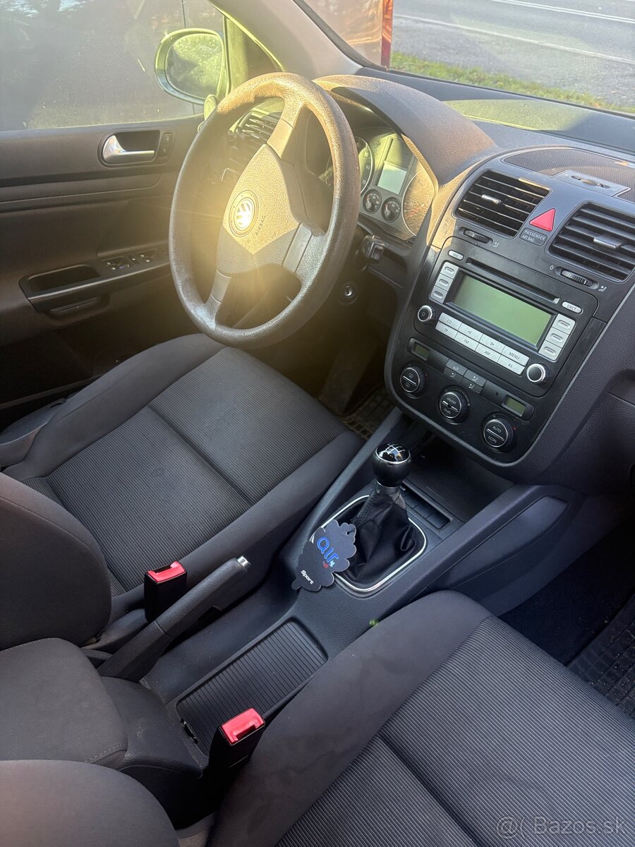 Volkswagen Golf 1.4 - 3