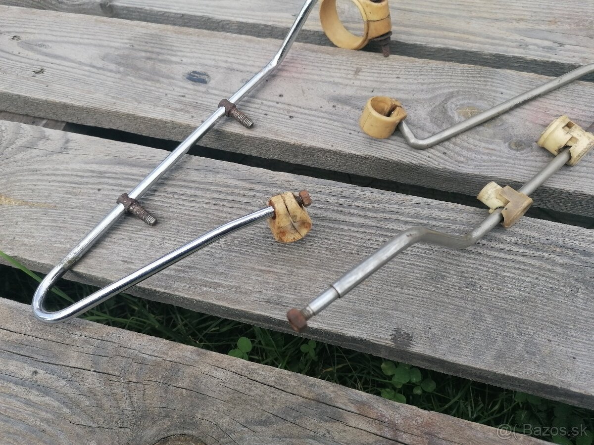 Držiaky plexiskla na Jawa, CZ, 350, 250, 175, 150, 125 - 3