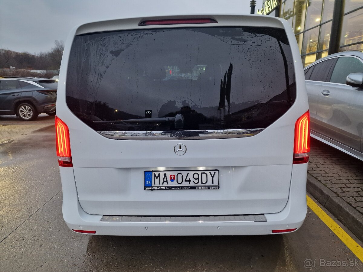 Mercedes-Benz V-Class V 200 - 3