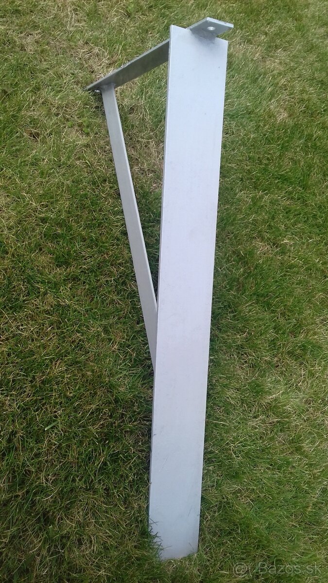 konzola na policu - 3