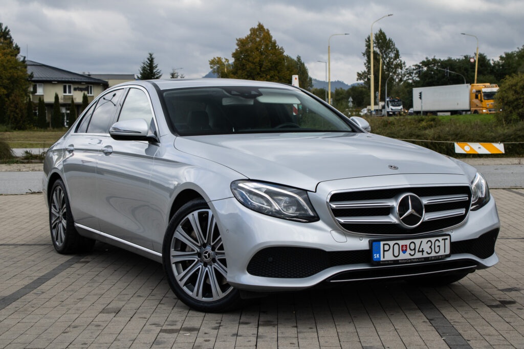 Mercedes-Benz E 350 d 4MATIC, 190kw (2017) - 3