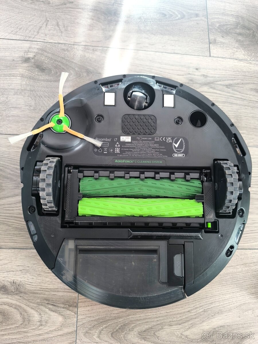 iRobot Roomba i7 - 3