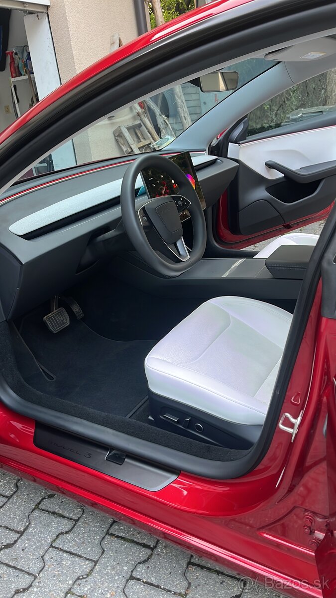 Tesla model 3 standard range highlang - 3