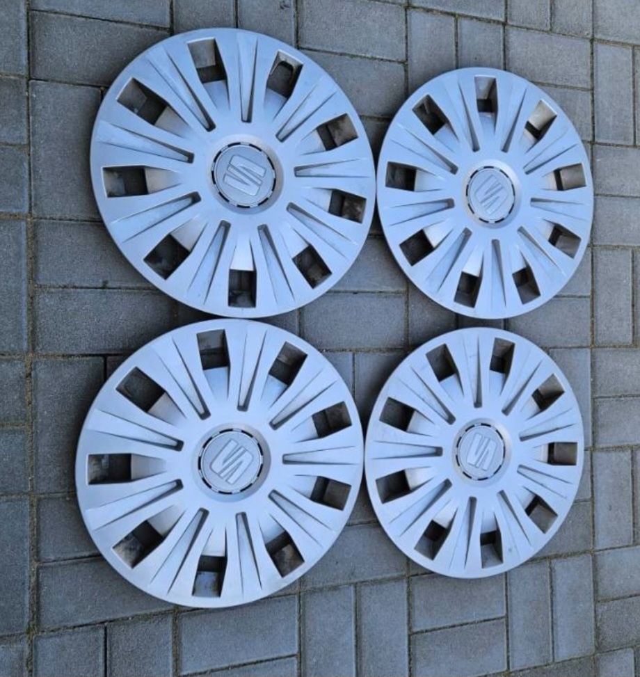 Puklice original VW / Seat R16 - 3