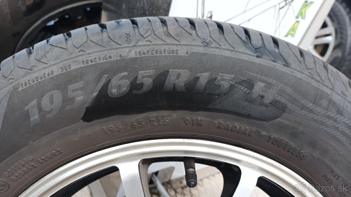 Predám použité komplety - 3