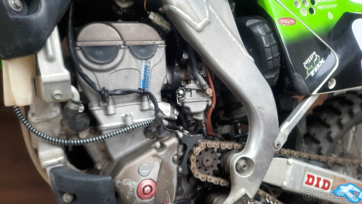 Predám kawasaki kxf250