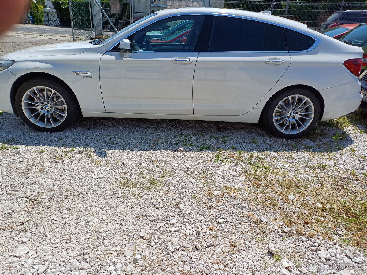 bmw 530GT, xdrive,180kw,r.v.2012,AT8,full,panorama,biela - 3