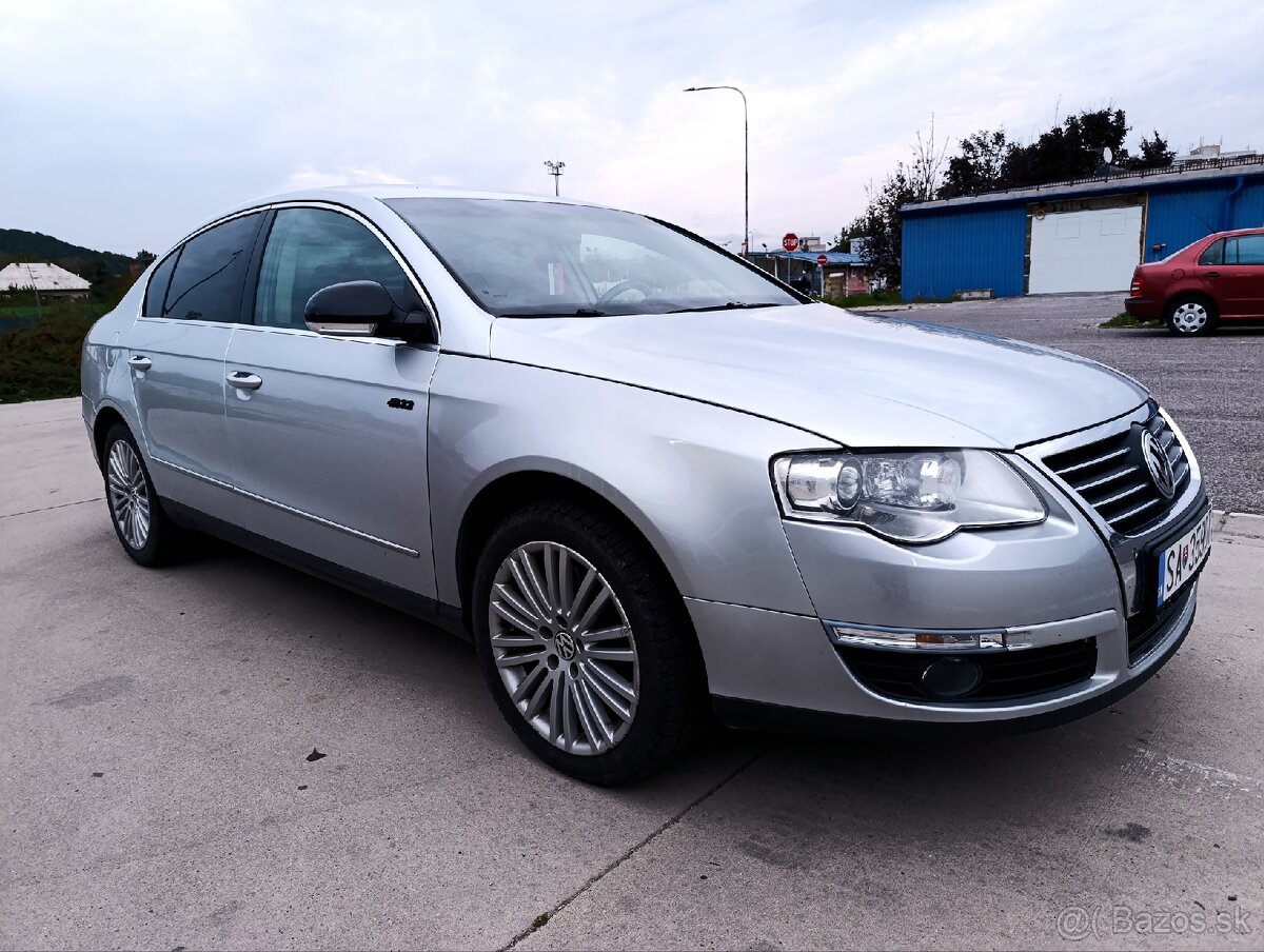 Volkswagen Passat R32 VR6 4x4 3.2 benzín 184kw Automat DSG - 3