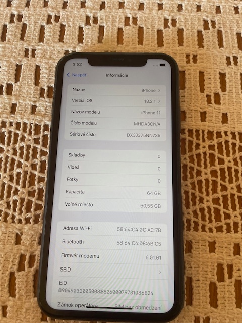 Krásny Iphone 11 64GB batéria 99 percent - 3