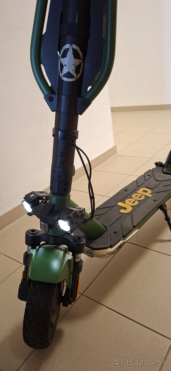Elektrická kolobežka JEEP. - 3