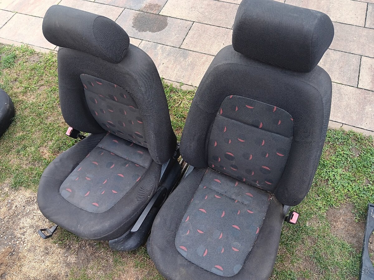 Sedadlá škoda fabia combi 1 - 3