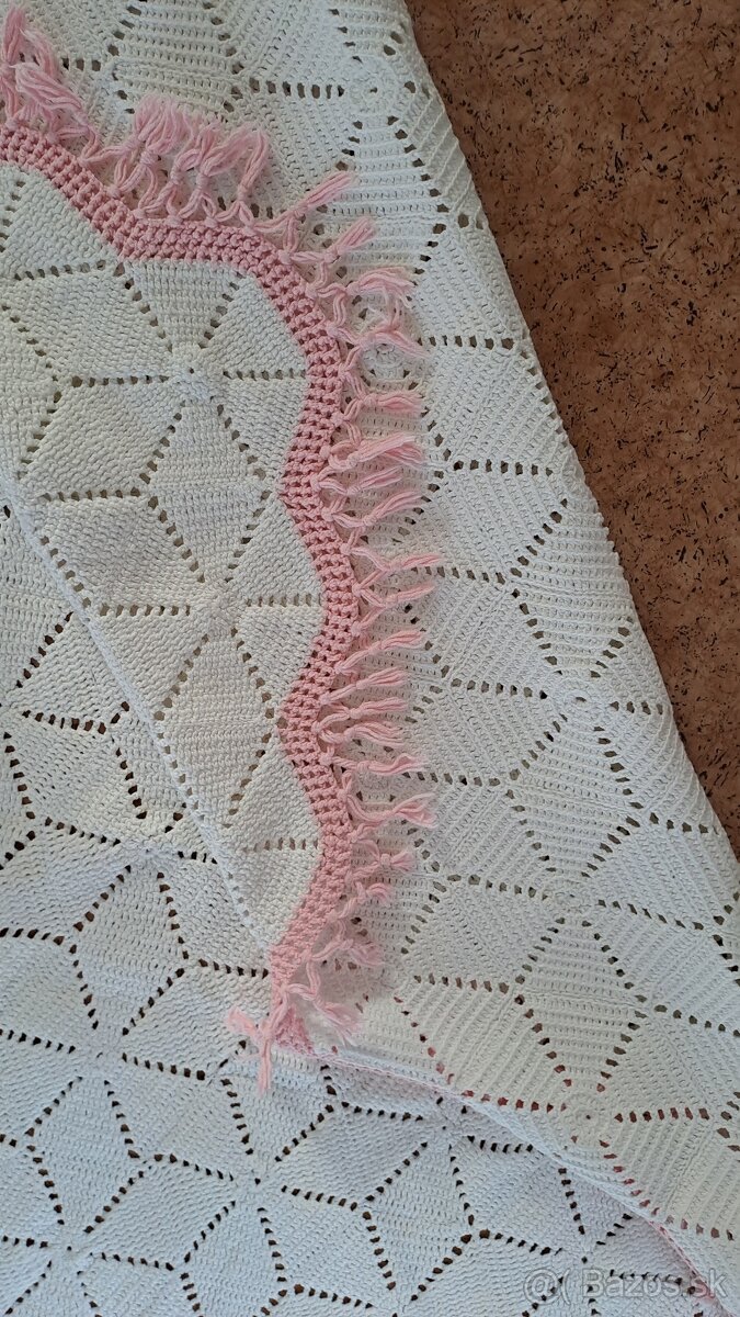 Hačkovaný obrus - 3