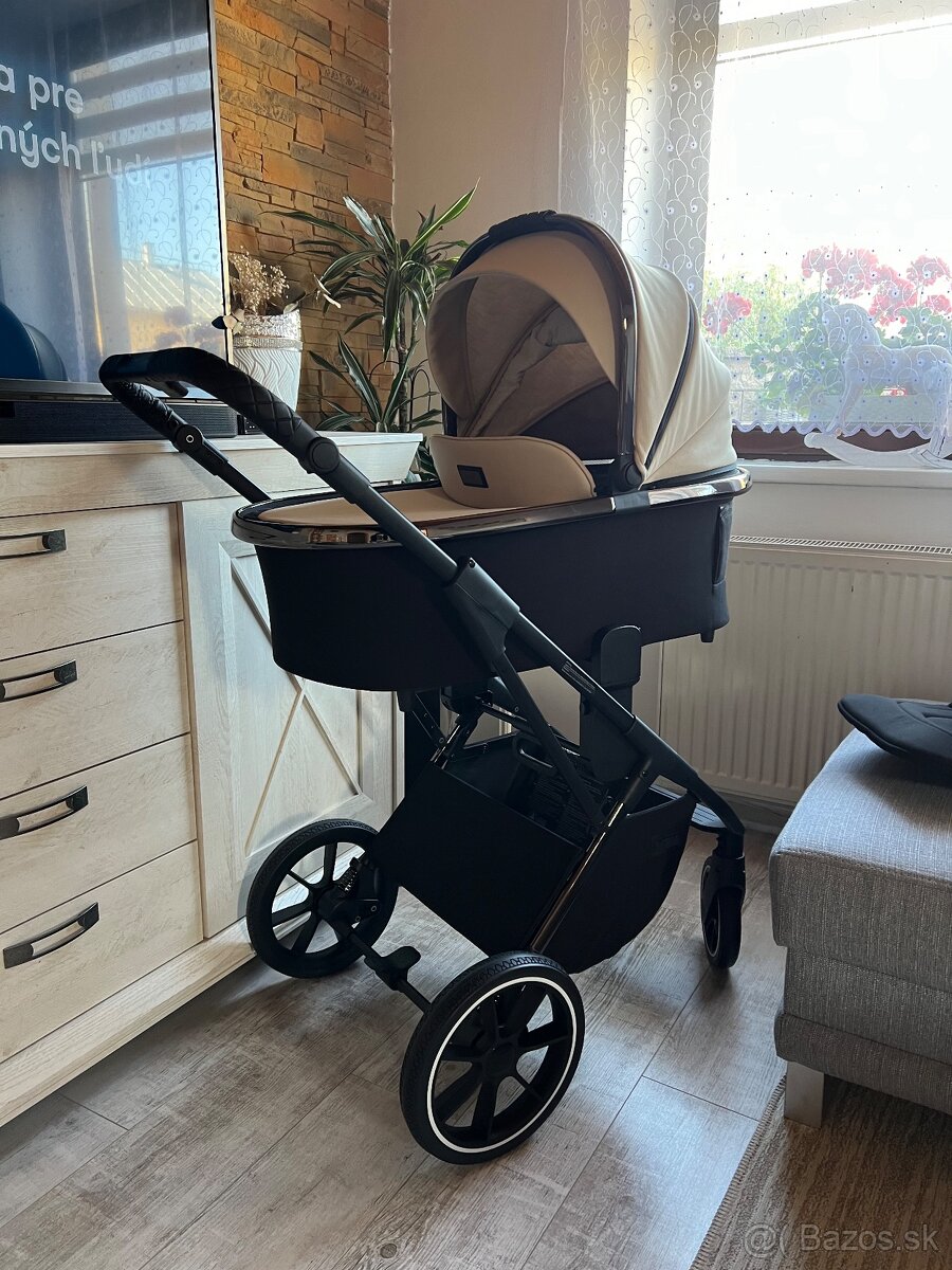 Kočiar Moon PIU 2024 - 3