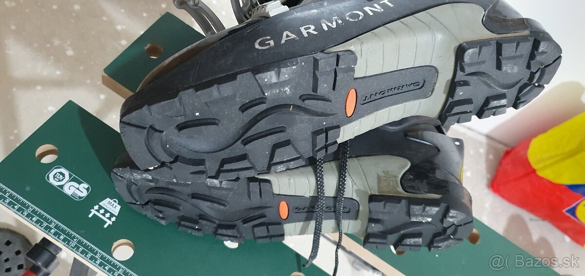 skyalp lyze, lyziarky - 3