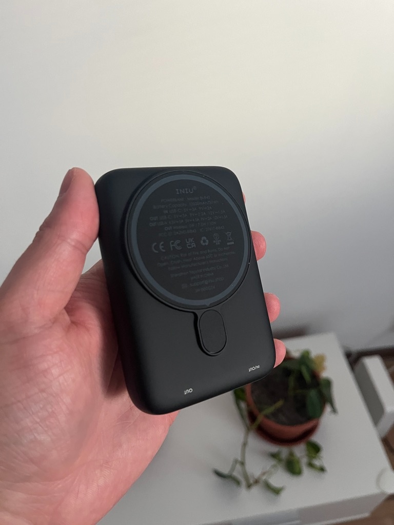 MagSafe PowerBanka INIU 10000mAh - 3