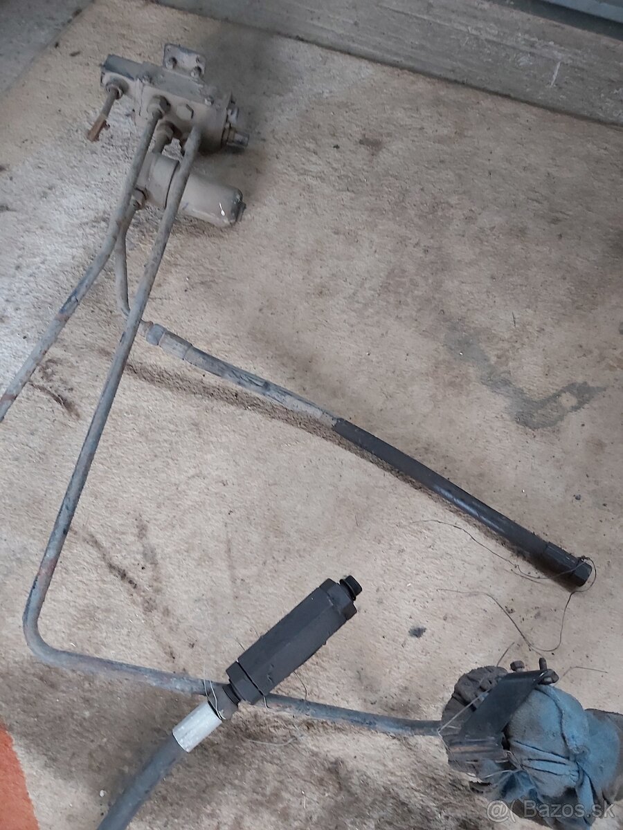 ...avia.... ovládač hydraulika - 3