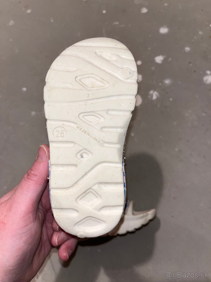 Chlapčenské sandále 25 - 3