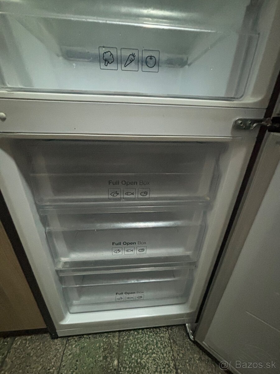 Predam komninovanu chladničku Samsung - 3