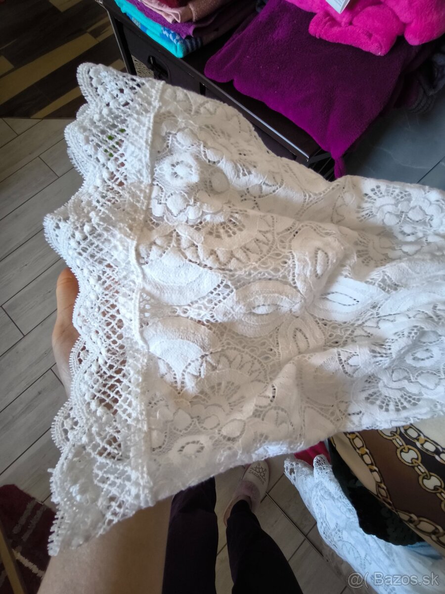 Nádherné čipkované šaty - 3