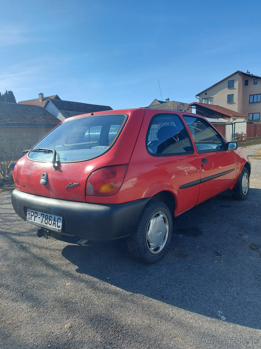 Ford Fiesta Šport - 3
