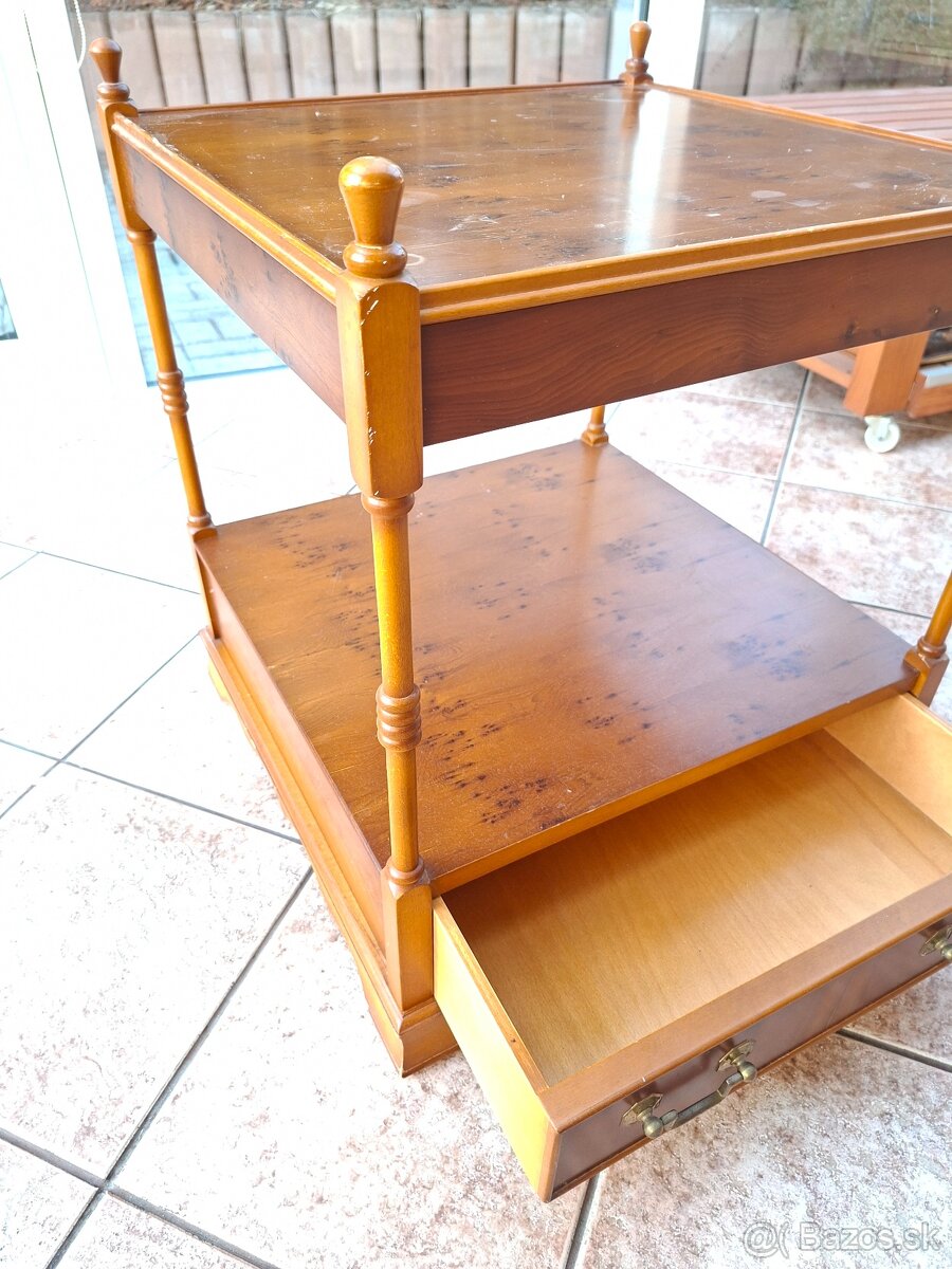 Empirový stolík - 3