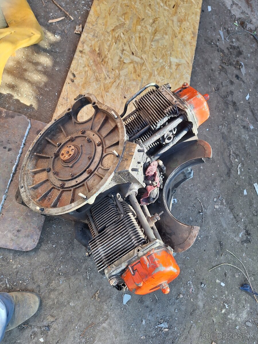 Motor z multikar 22 - 3