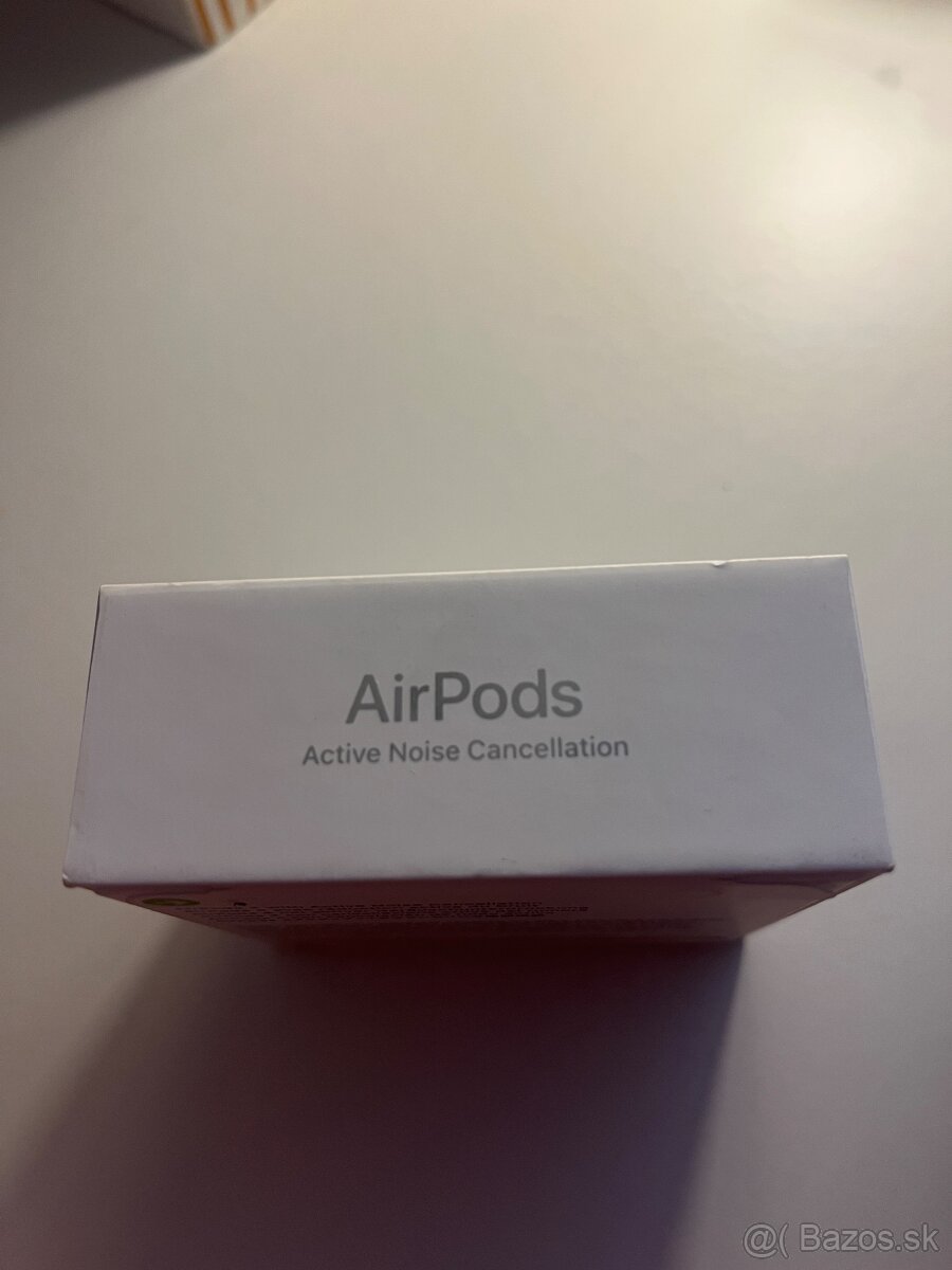 Apple Airpods 4 ANC - 3