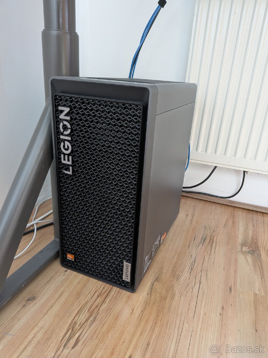 RTX 4070 Ryzen 7 7700 - 3