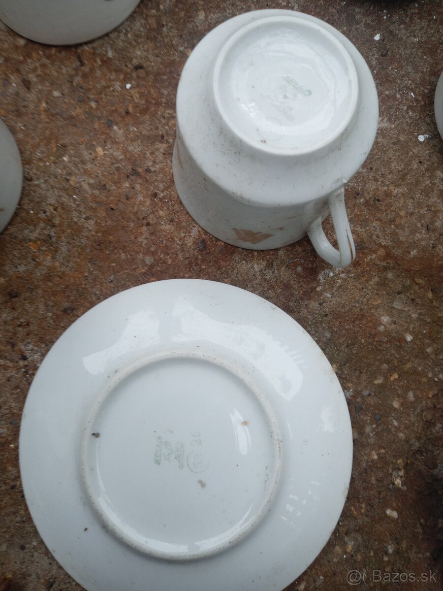 Taniere misy príbor - 3