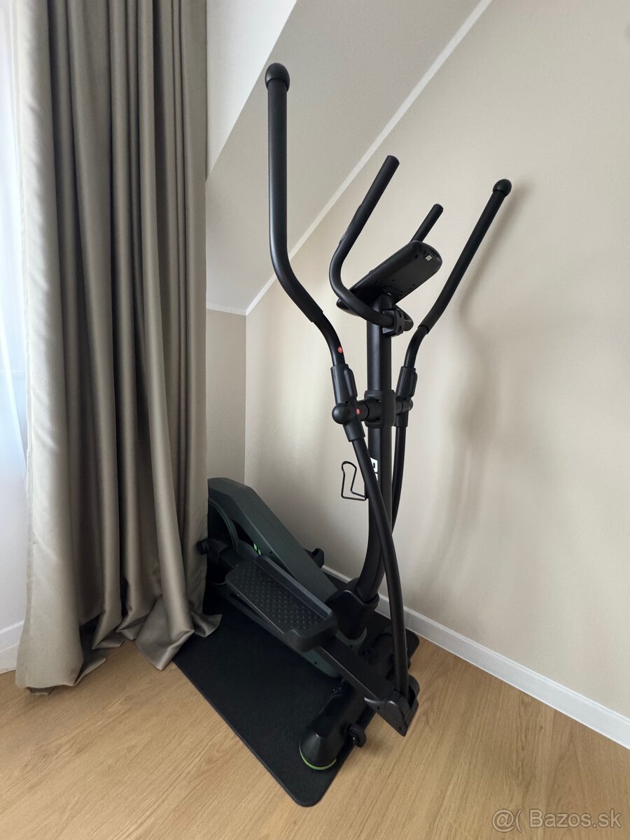 Elektromagnetický eliptický trenažér HS-120C Prim - 3