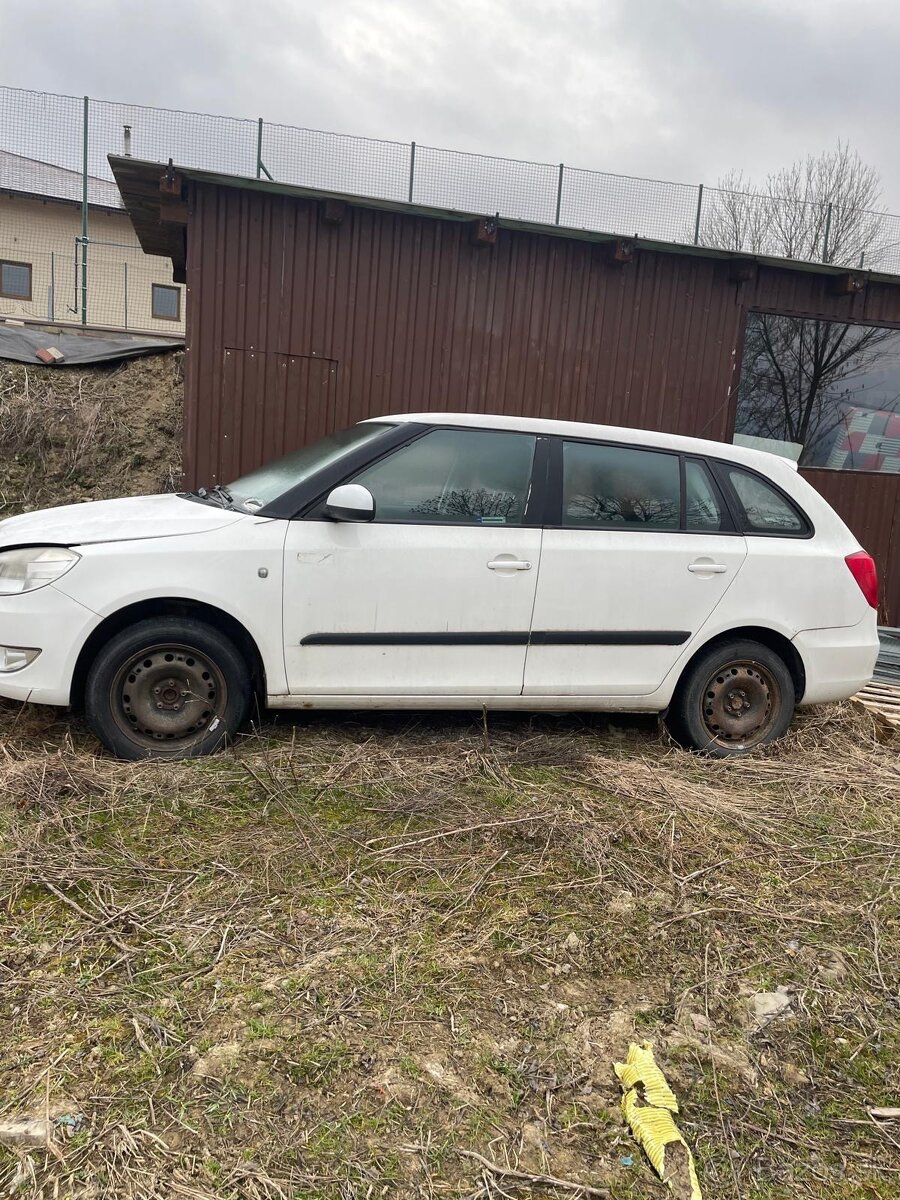 Škoda Fabia - 3